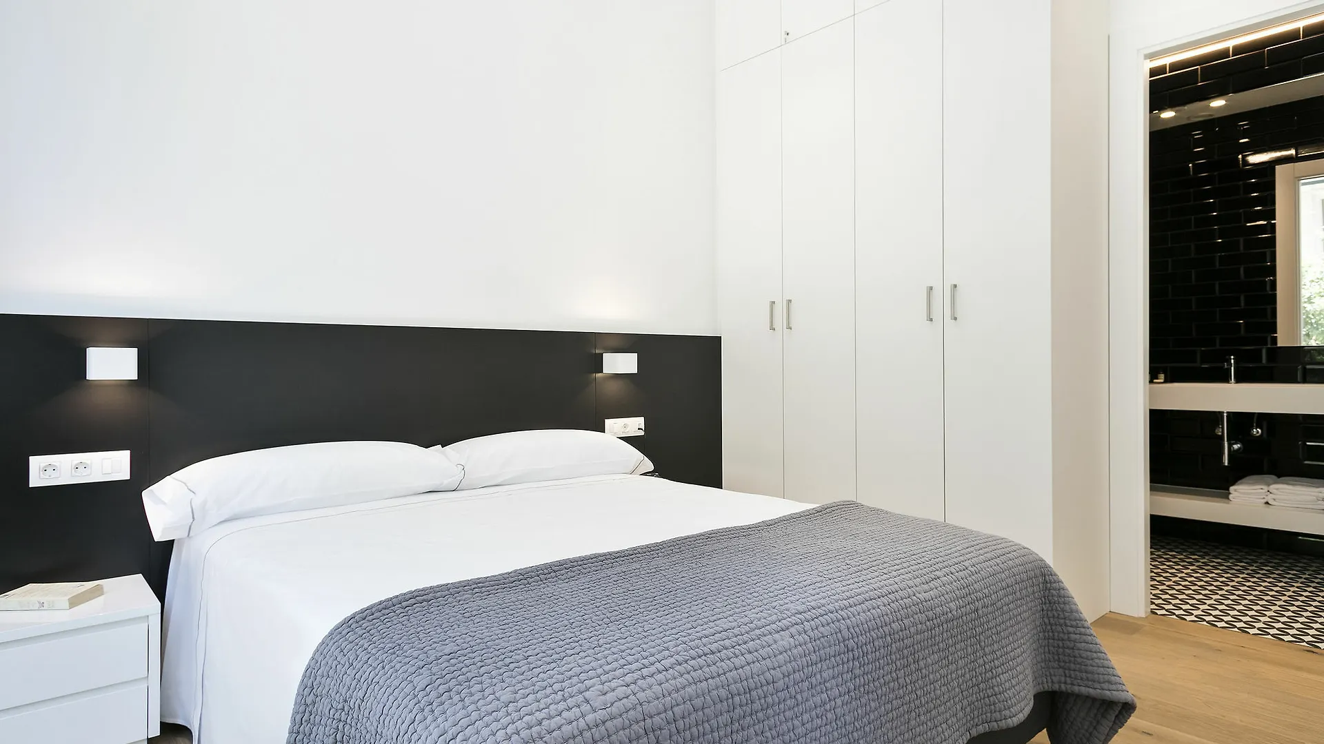 Hotel apartamentowy Murmuri Residence Mercader Barcelona